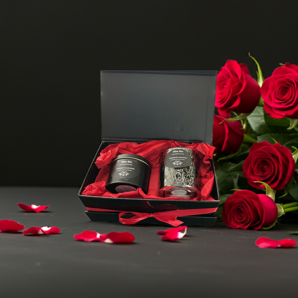 Candle gift set hand poured for equestrians lovers 