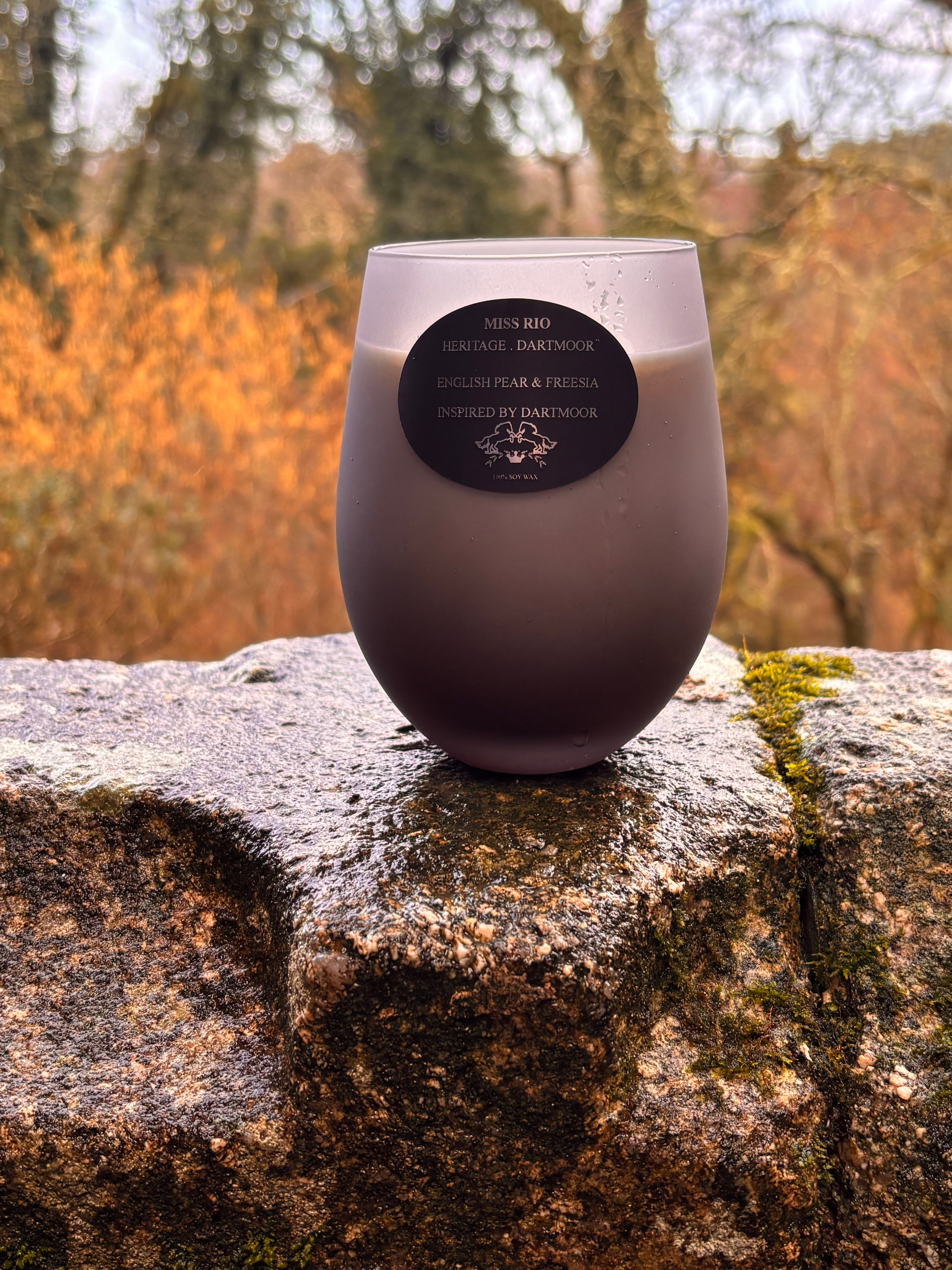 Luxury Heritage soy candle. English pear & Freesia fragrance. Vegan friendly cruelty free . Clean burn 